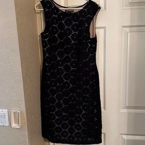 Women’s Jessica Howard sz 12 black lined lace dress